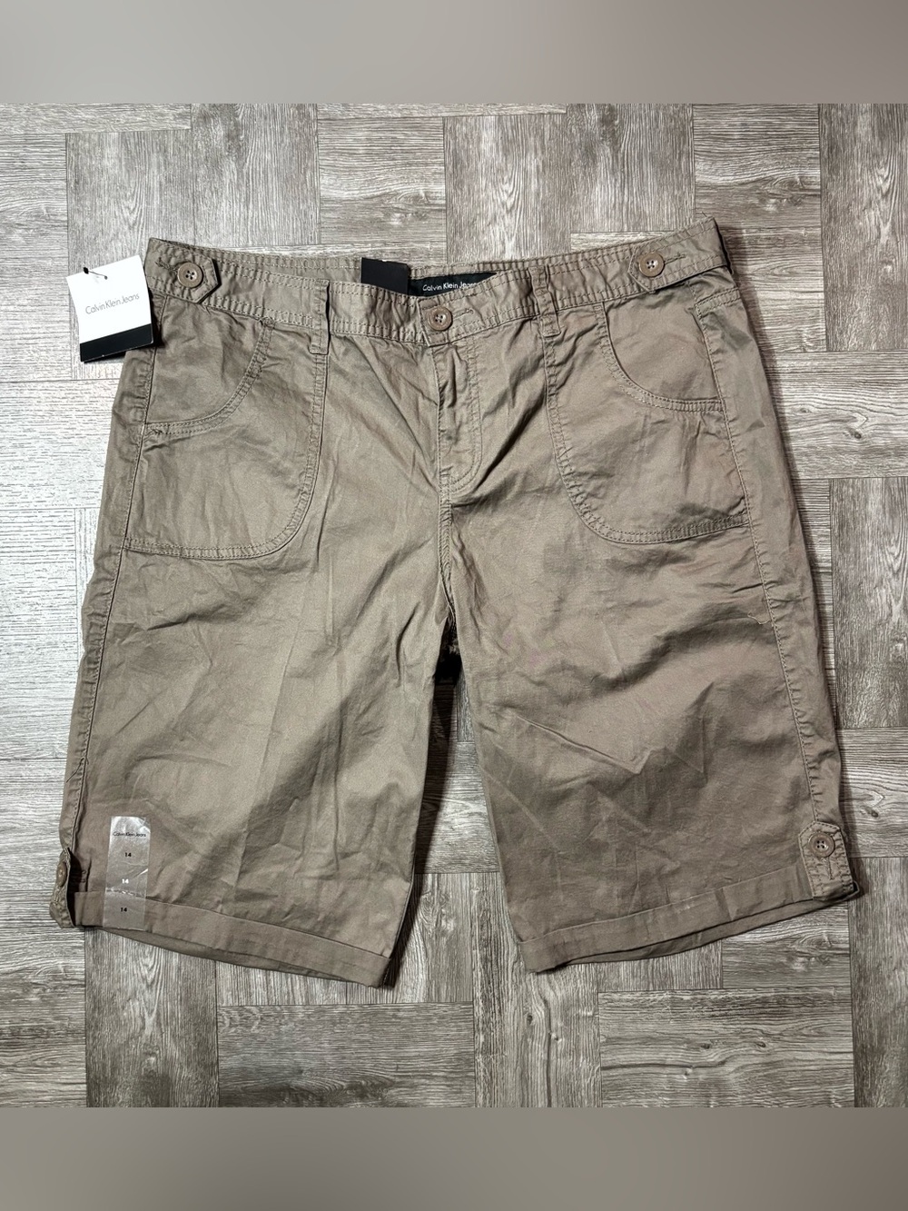 Women’s Calvin Klein Jeans Brown Bermuda Shorts Size 14
